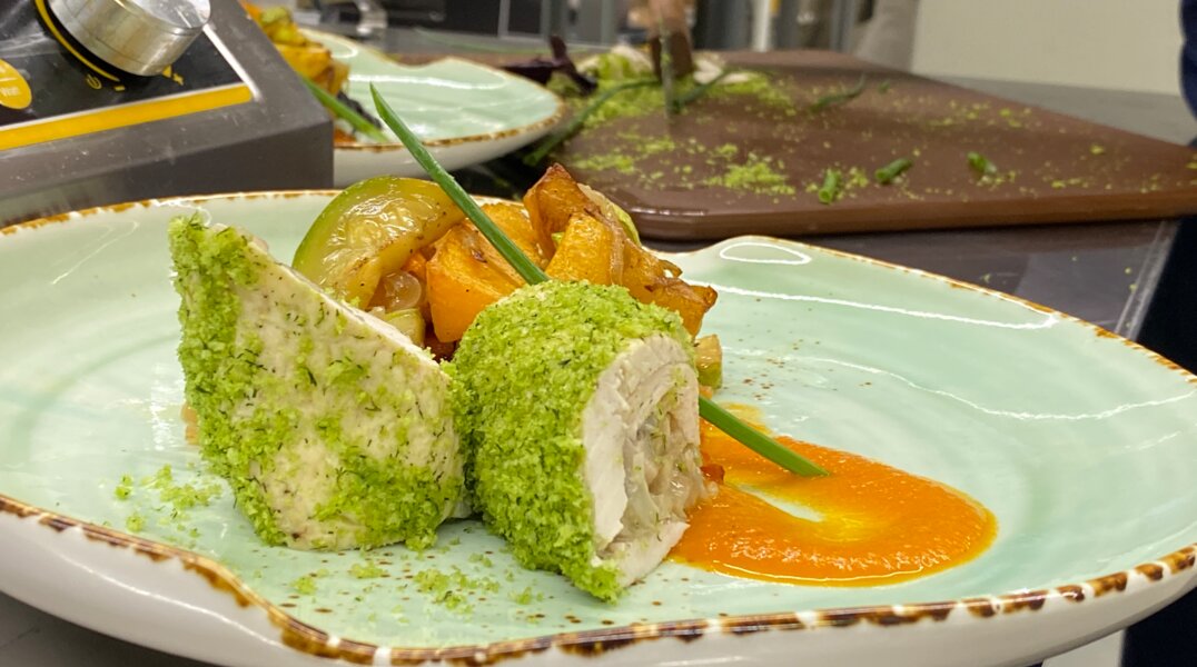 В Перми открылась четвертая кофейня кондитерской «5.20»