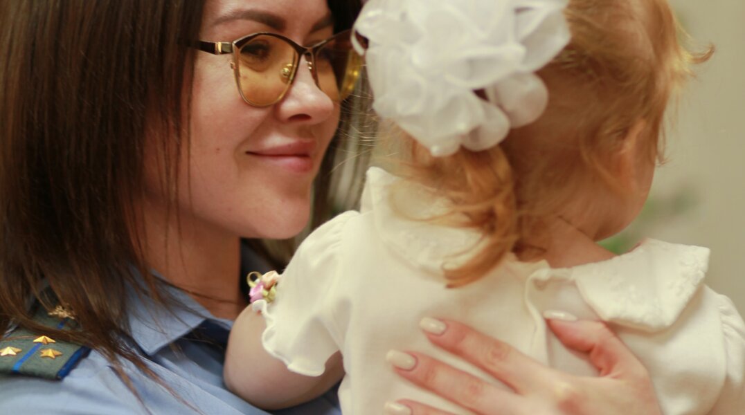 Судебные приставы вернули пермячке дочь