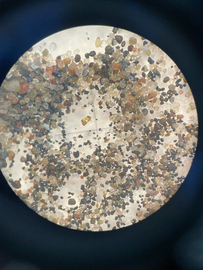 Пермский школьник нашел песчинку золота в Каме