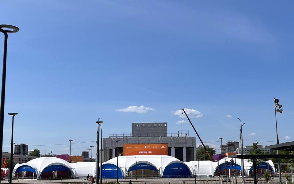 В Перми на студвесне выступит группа Gayazovs Brothers