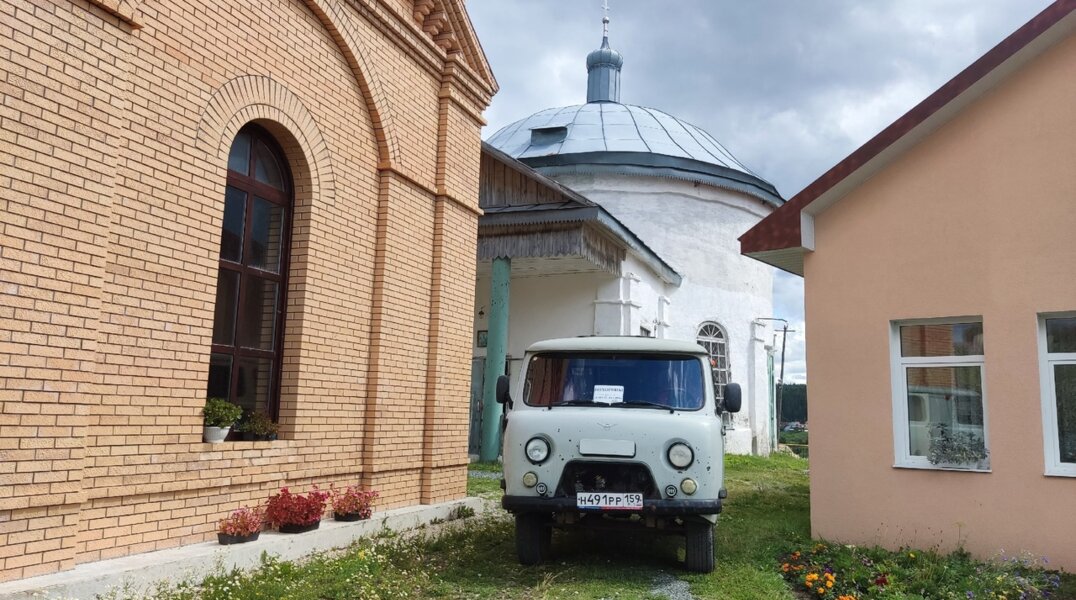 В Прикамье состоялись похороны школьницы, подожженной другом