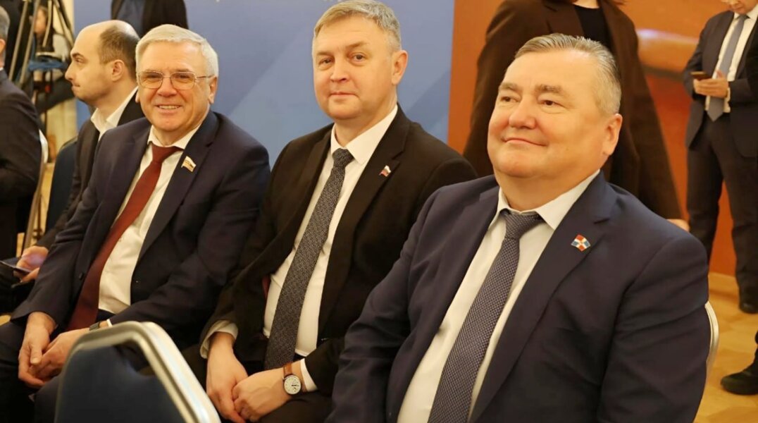 В.А.Сухих
