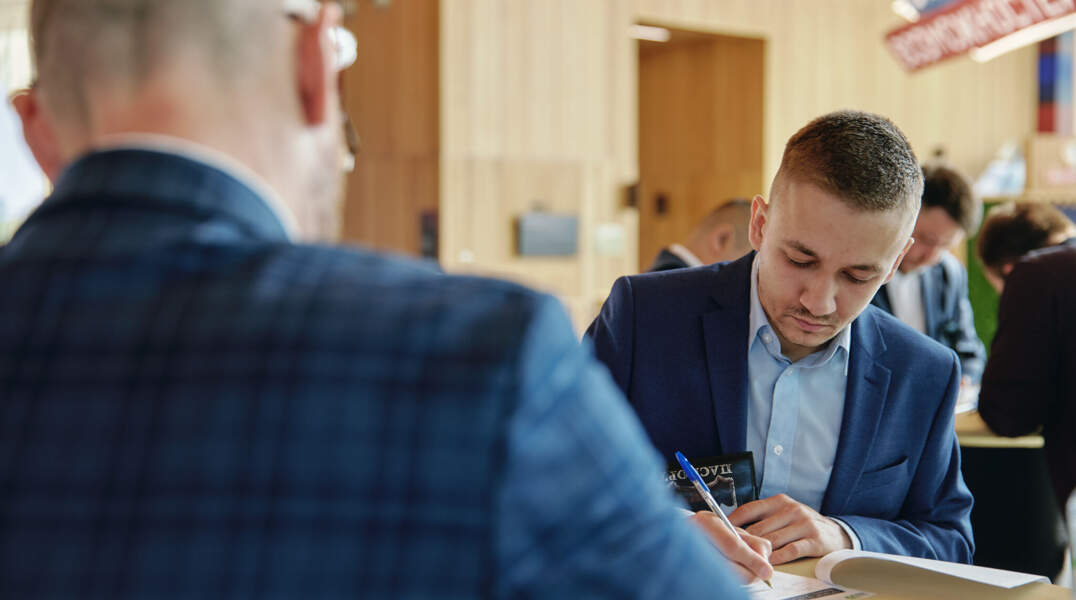 Конкурсанты «Лидеры России. Команда» впервые написали управленческий диктант