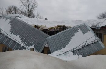 В Прикамье завели уголовные дела после обрушения кровель трёх домов