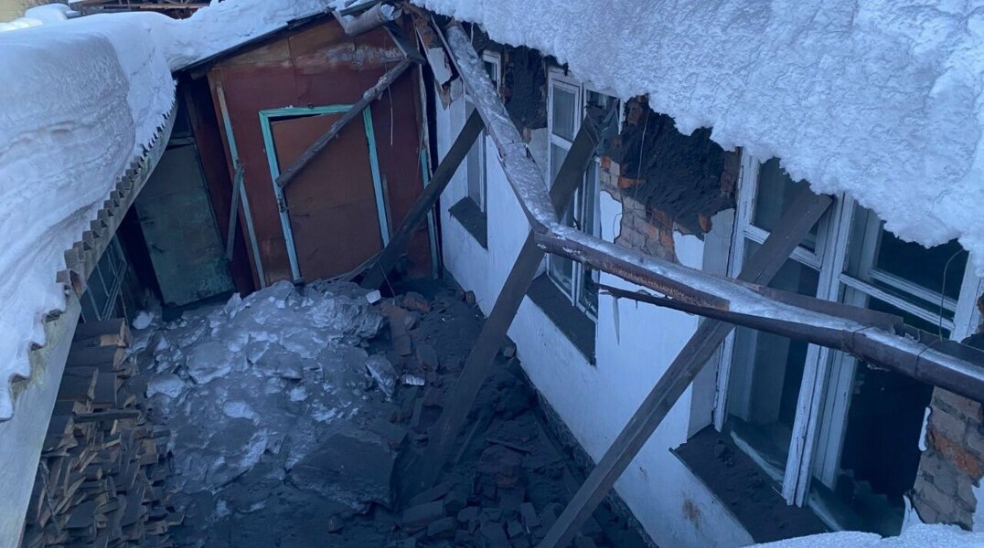 В Кунгуре обрушилась крыша жилого дома