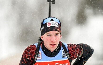 Пермский биатлонист победил в масс-старте пятого этапа Кубка России