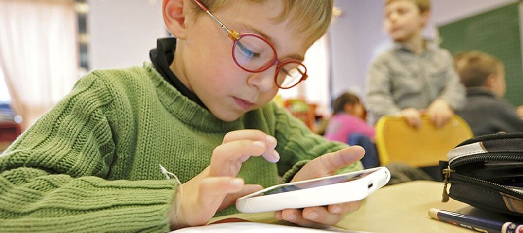 В Прикамье наградили более 170 талантливых школьников