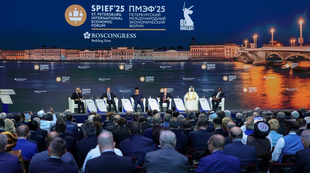 Губернатор Прикамья принял участие в пленарном заседании ПМЭФ