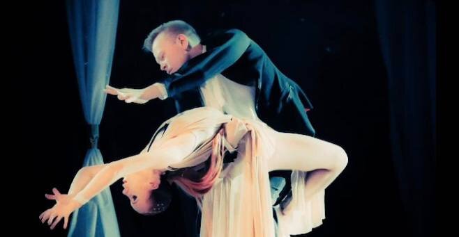 «Мы встретились на сцене и это стало моментом нашего сближения». Семья пермских педагогов о любви друг к другу и бальным танцам