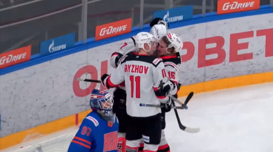 Хоккеисты Пермского «Молота» одержали четырнадцатую победу подряд