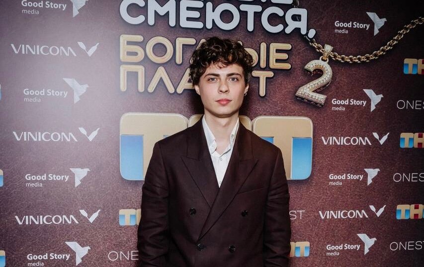 В конце мая в Пермь приедет актер Михаил Сотников