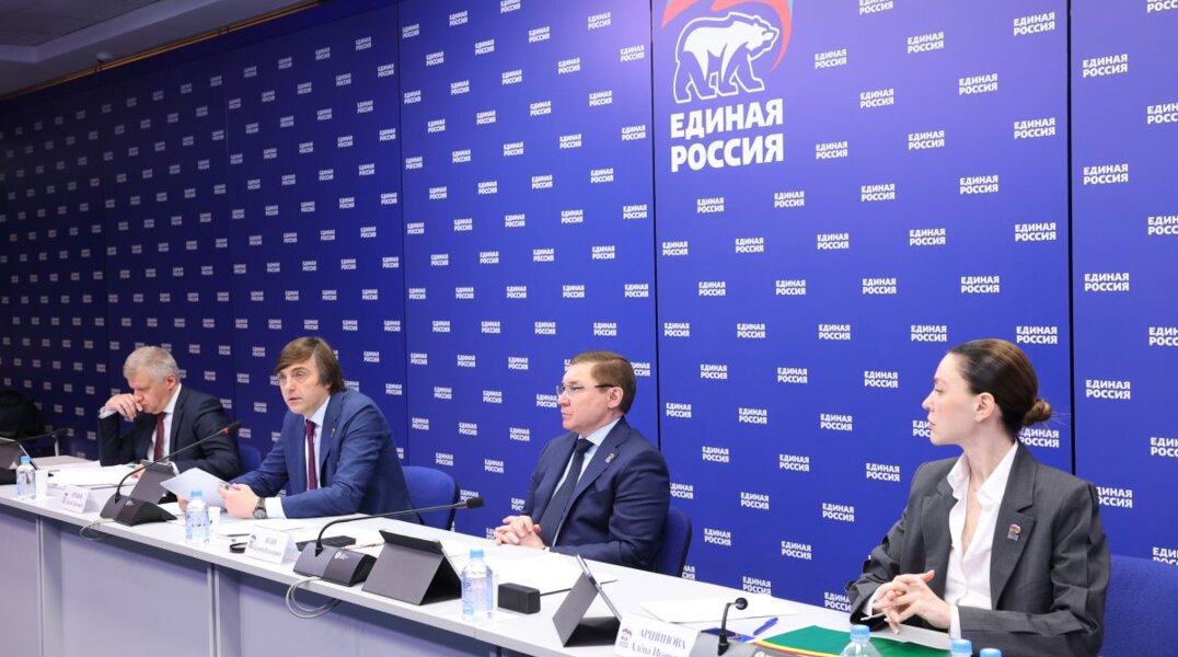 «Единая Россия» и Минпросвещения оценили исполнение в регионах плана по капремонту и строительству школ, детсадов и колледжей в 2025 году