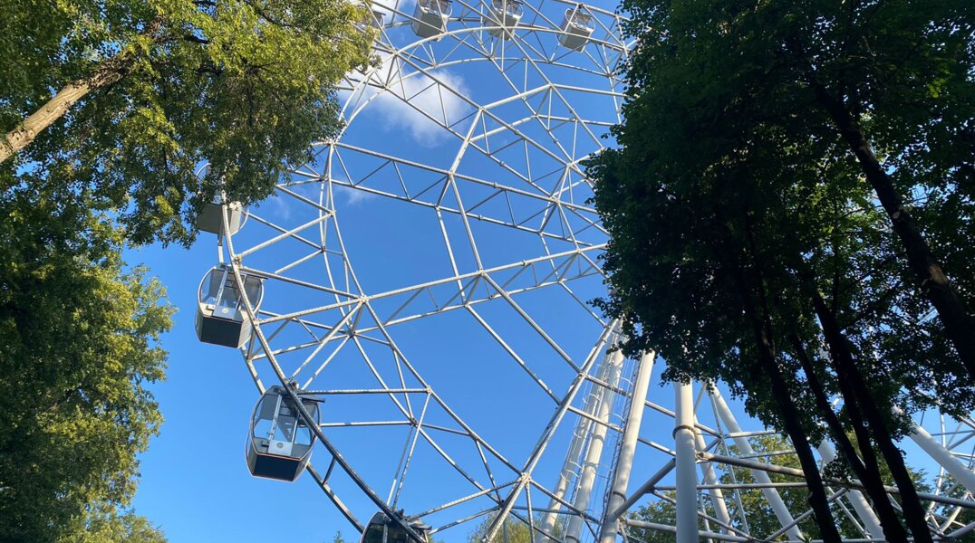 В пермском парке им. Горького колесо обозрения «расскажет» пол будущего ребенка