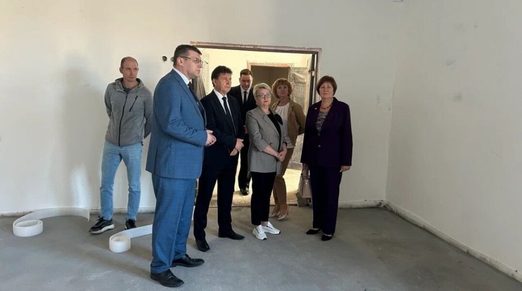 «Партийный десант» проверил ход работ на объектах народной программы «Единой России» в Губахинском округе