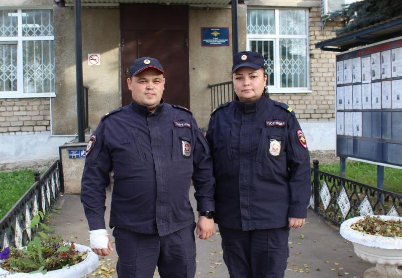 В Прикамье полицейские спасли на пожаре семерых человек, в том числе двоих детей
