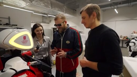 Известный российский стендап-комик побывал в пермском «Промоботе»