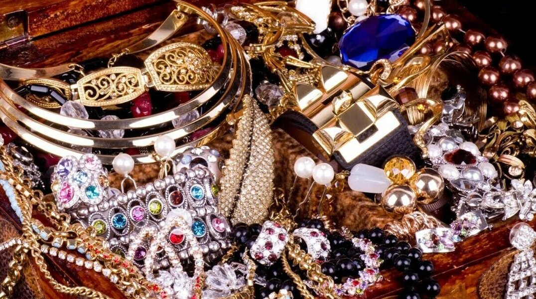 В Кунгуре вор-рецидивист обокрал ювелирный магазин