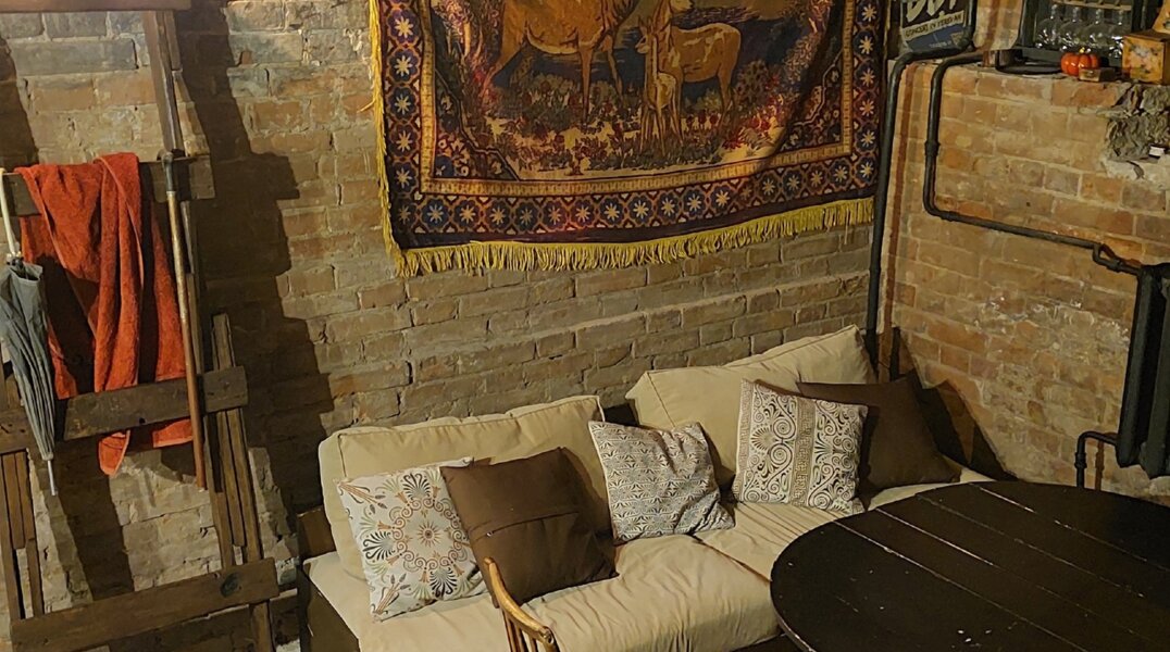 В центре Перми выставлено на продажу помещение андеграундной кальянной