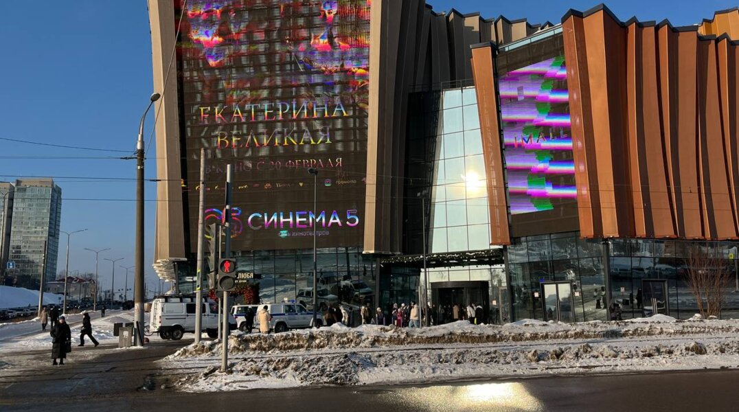 Силовики проверяют один из пермских ТЦ после сообщения о готовящемся теракте