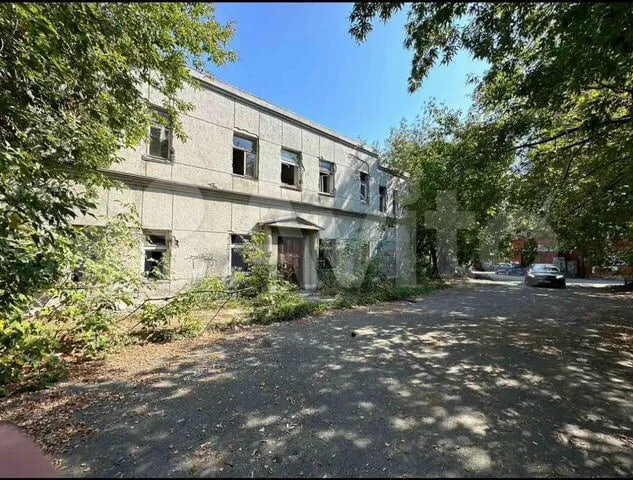 В микрорайоне Гайва выставили на продажу бывшее здание отделения полиции