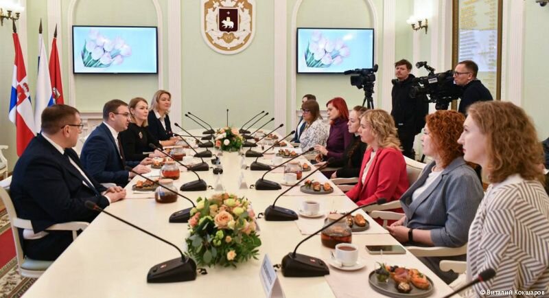 Мэр Перми обсудил с женами участников СВО новые меры поддержки