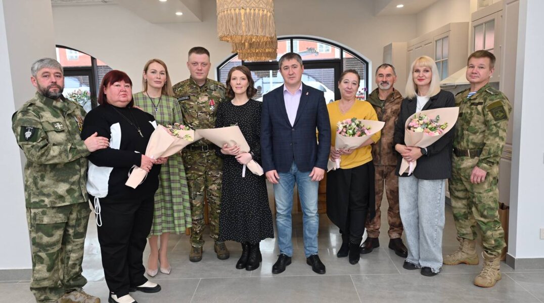 Губернатор Прикамья провел встречу с семьями участников СВО в новом краевом ресурсном Центре «Пермь семейная»