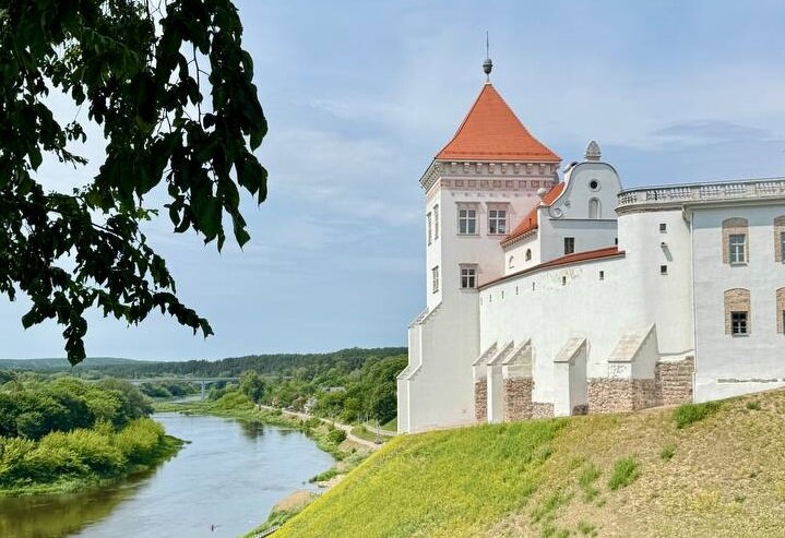 На родину драников как в соседний регион России: что дает нововведение в законе путешественникам