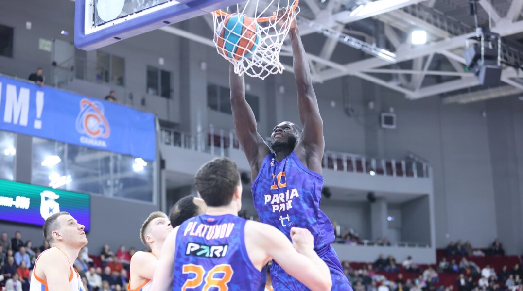 Баскетбольная «ПАРМА-ПАРИ» одержала важную победу на выезде