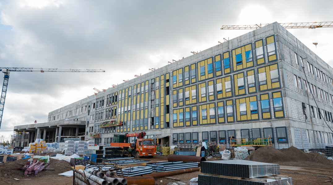 В Перми возвели здание пансионата и центральный блок нового онкоцентра