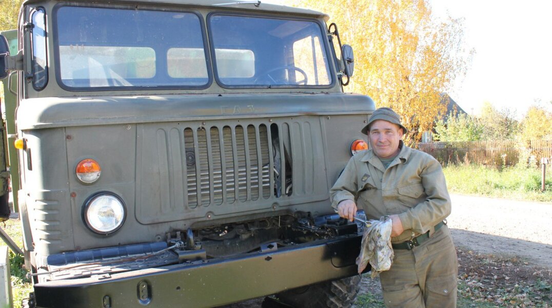 В зону СВО передадут муниципальные машины Еловского округа