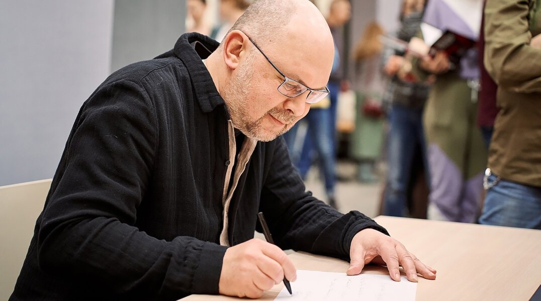 Продюсер Алексея Иванова опубликовала отрывок из нового романа писателя