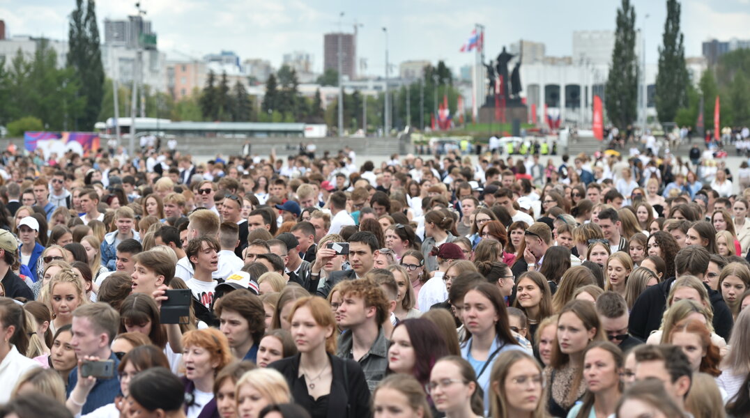 Мэрия Перми не будет проводить праздничные мероприятия для выпускников