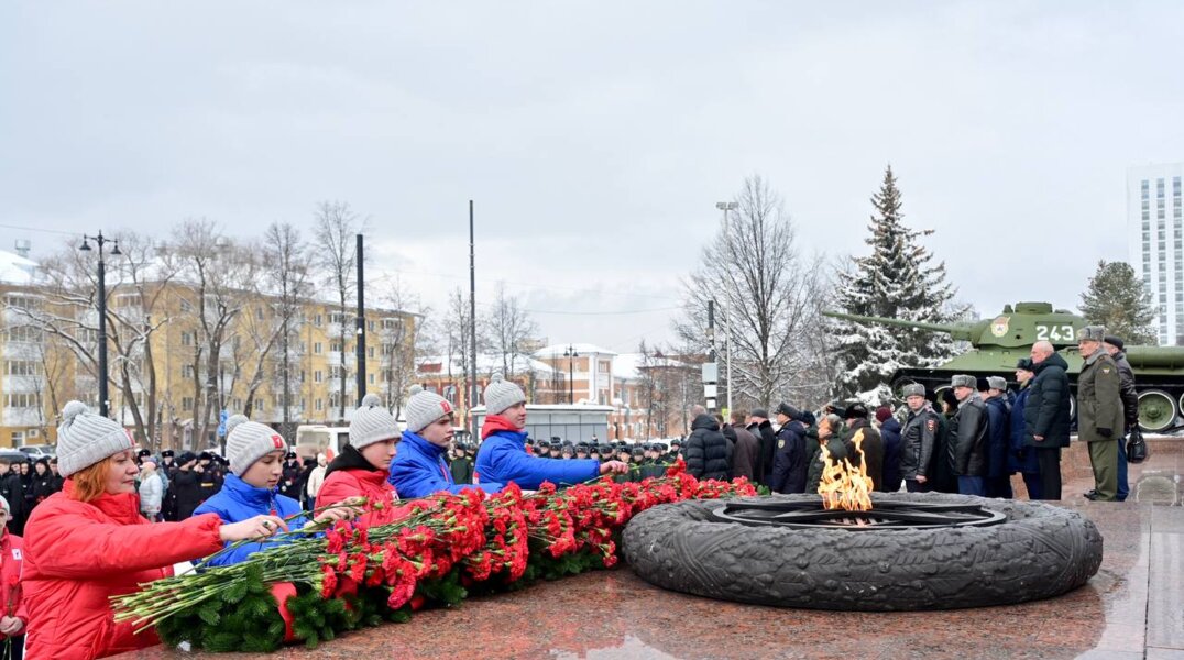 Пермяки почтили память Уральского добровольческого танкового корпуса