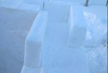 Пермские ученые нашли способ строительства жилья в Арктике из снега