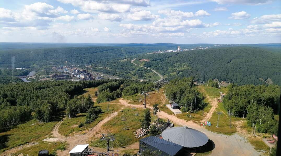 Горнолыжка, гора Крестовая, Губаха