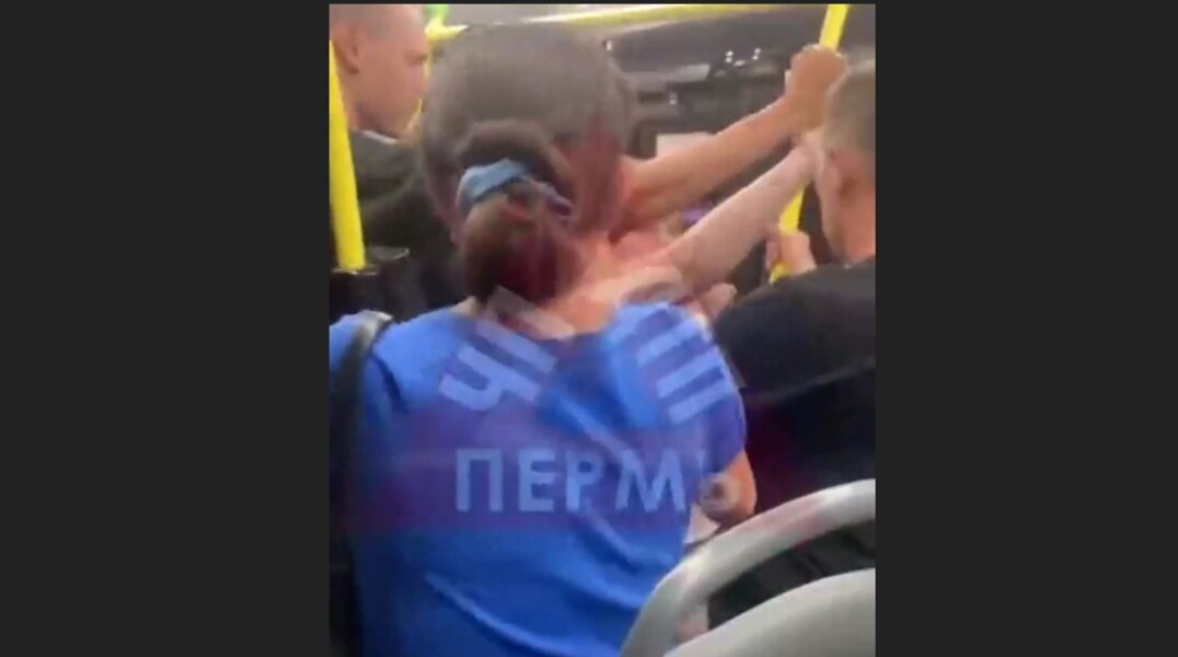 Пермяки устроили массовую драку в автобусе