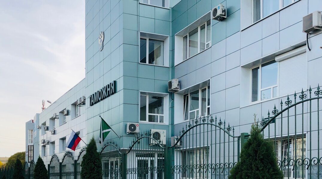 На Пермской таможне задержали контрабандистов, переправляющих лес в Таджикистан