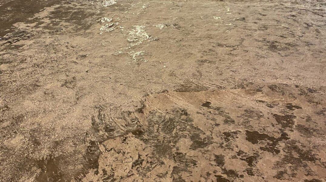 В Перми мама грудничка взыскала 250 тысяч рублей с УК за травму при падении на льду