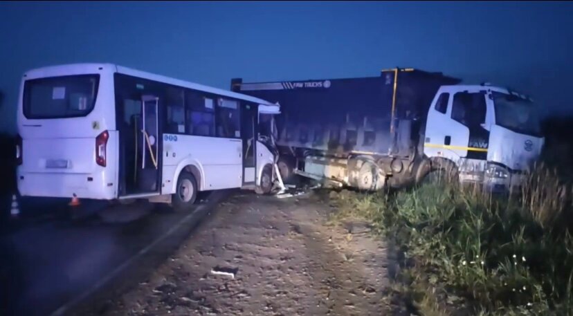 Стало известно число пострадавших в аварии с участием пассажирского автобуса