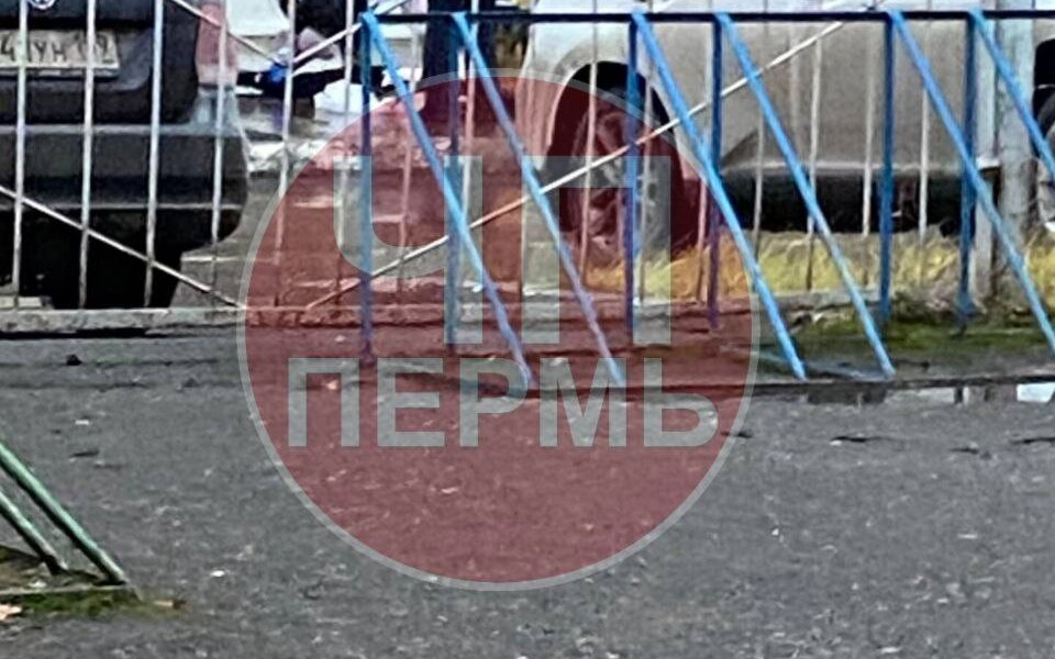 В Перми школьница выпала с 15 этажа