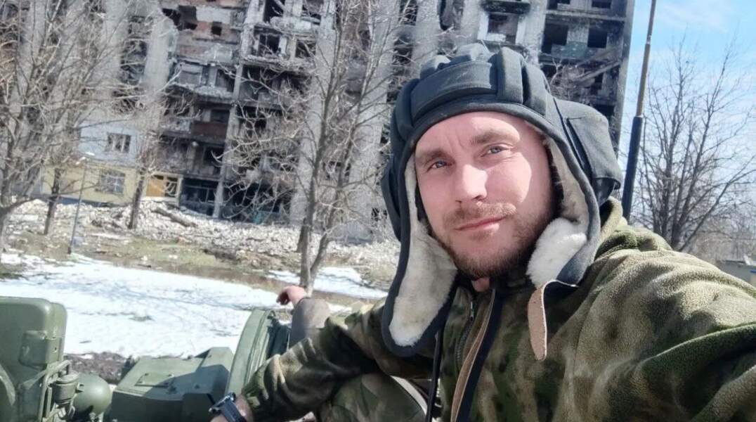 боец