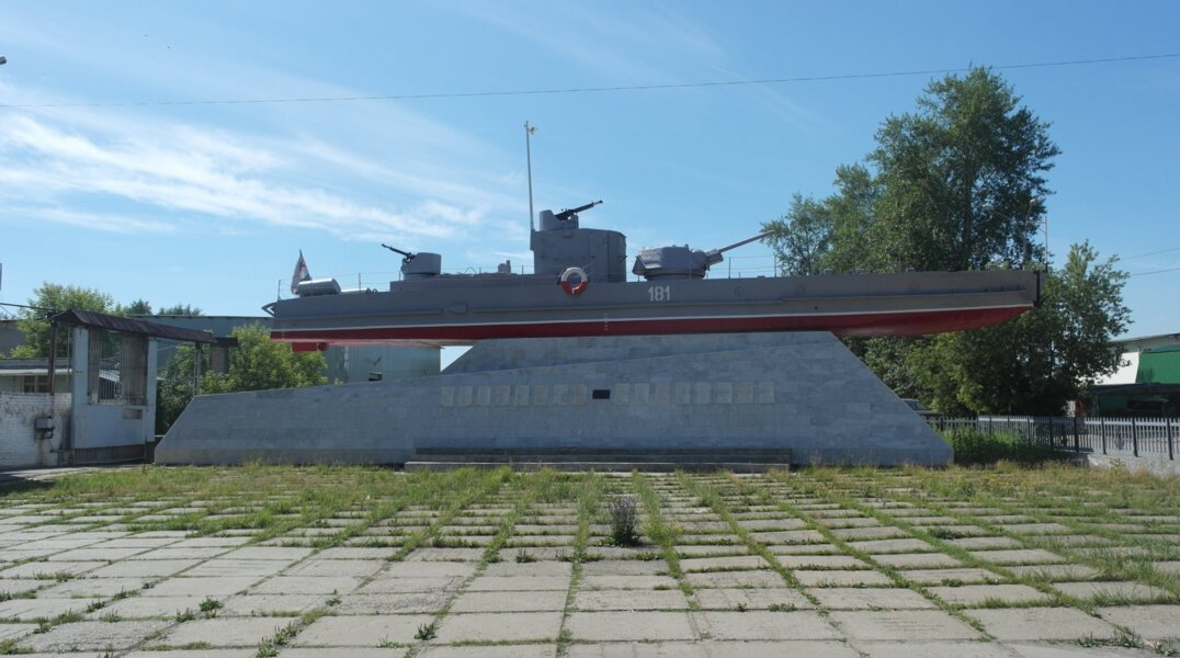 В Перми отреставрируют памятник Бронекатеру