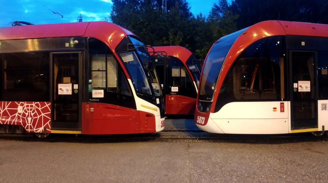 В Перми с водителей за год взыскали 820 тысяч рублей за простой трамваев