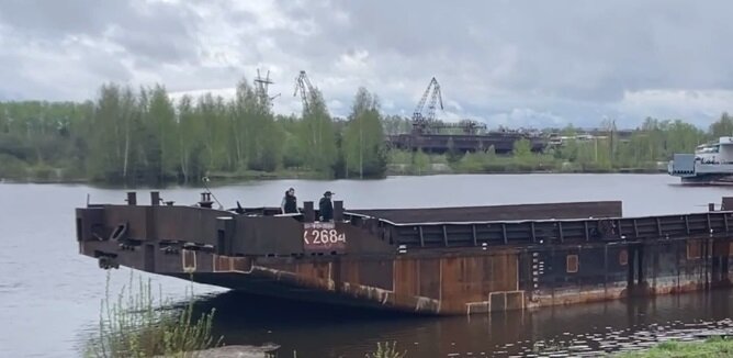 баржа