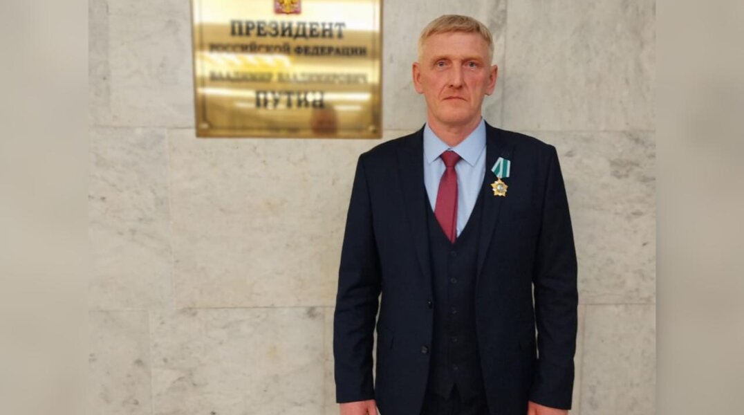 Владимир Путин наградил пермского машиниста «Орденом Дружбы»