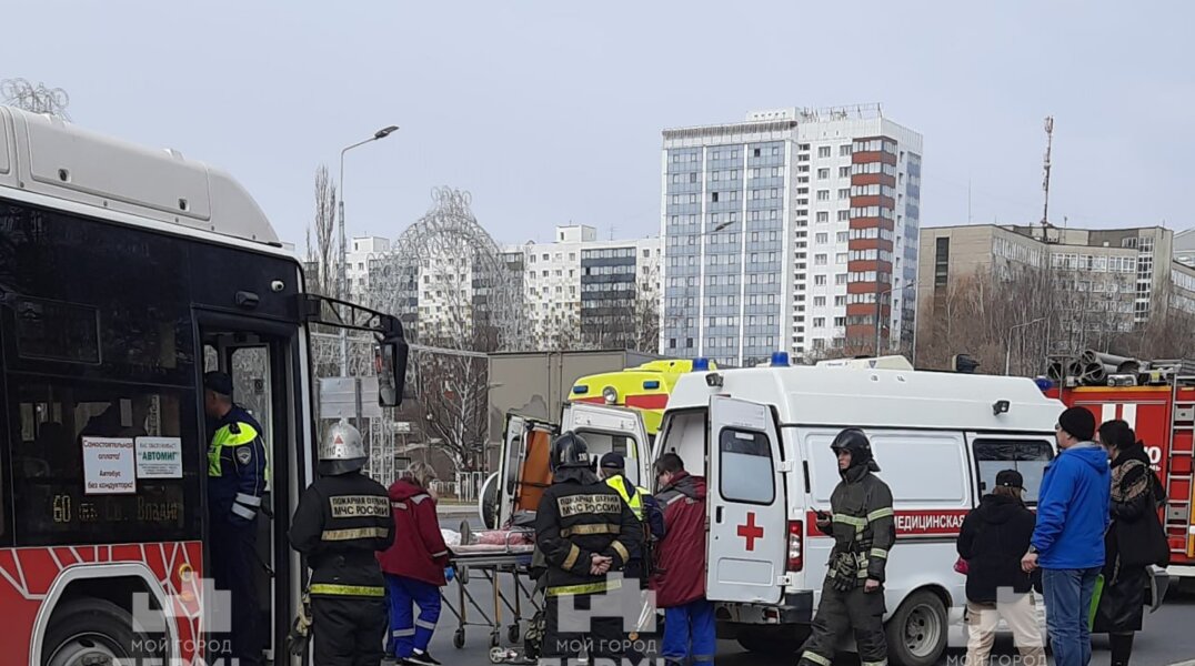 В центре Перми на перекрестке сбили школьницу