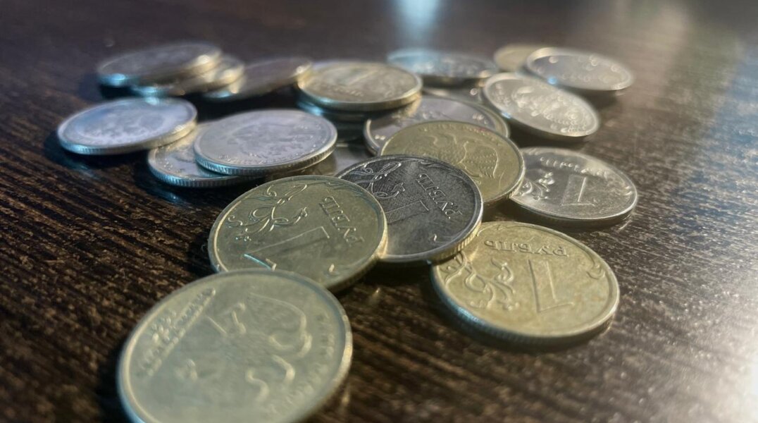 Жители Прикамья за две недели принесли в банки две тонны монет