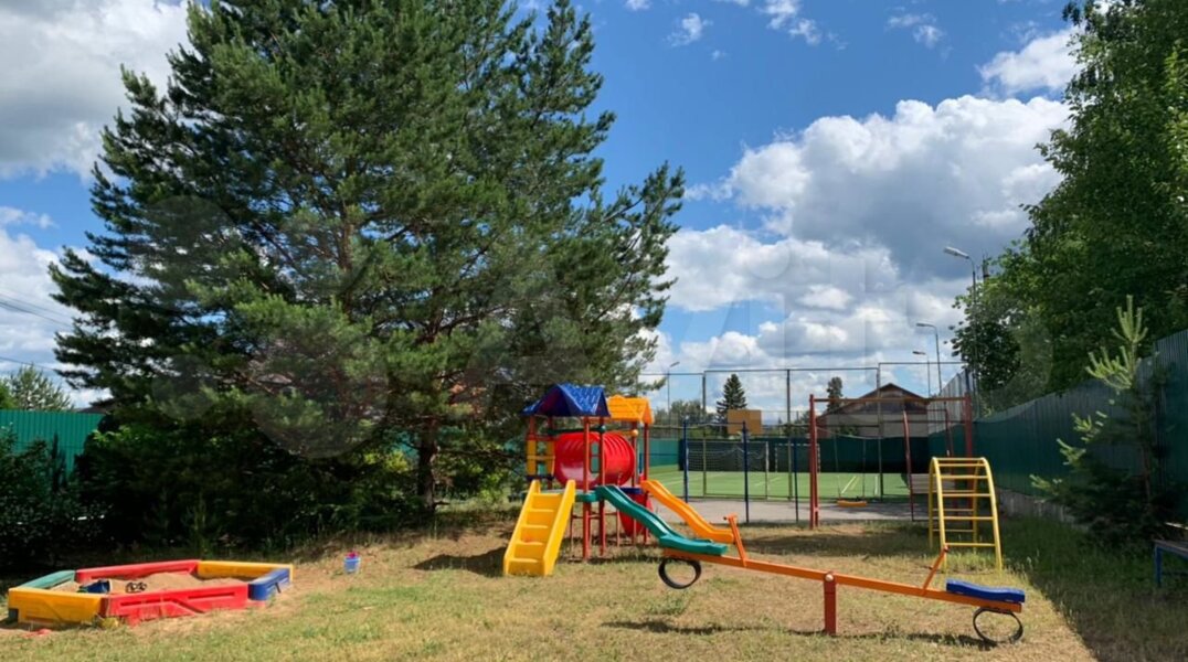 Прокуратура в Соликамске обнаружила опасные детские площадки