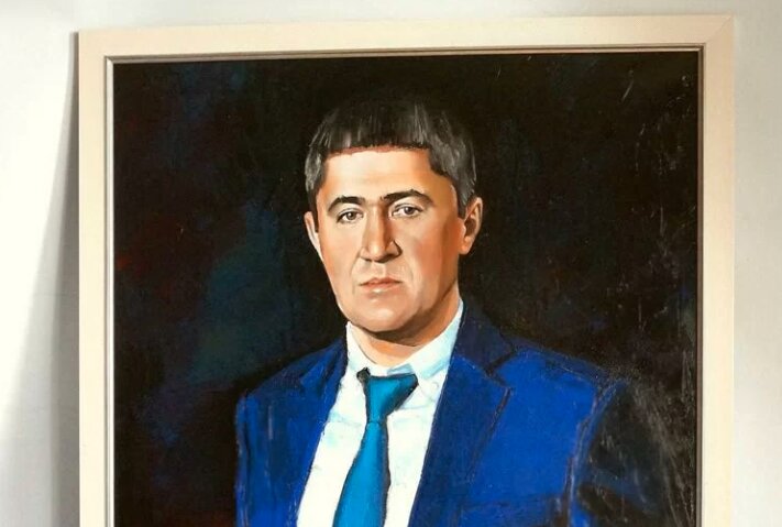Пермяк продает портрет губернатора Дмитрия Махонина за десять тысяч рублей. Фото