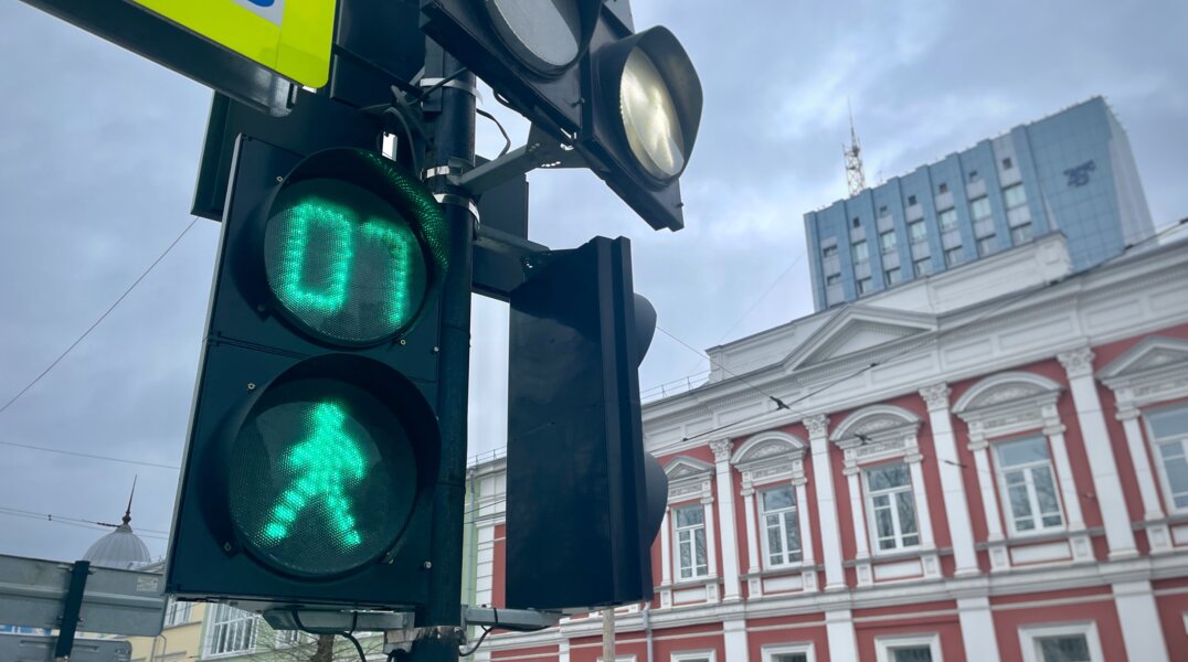 В Перми появились светофоры с датчиками движения пешеходов